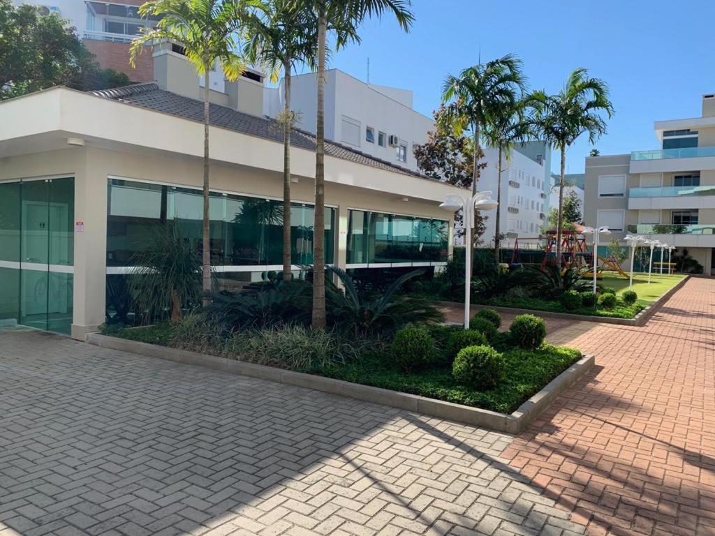 Apartamento de frente para Piscina, com vista para o mar Florianopolis Exterior foto